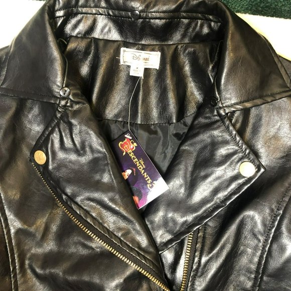 NWT Disney D-Signed Descendants 3 Faux Leather Jacket w/Purple Fur Collar, Sz Me - Picture 5 of 6